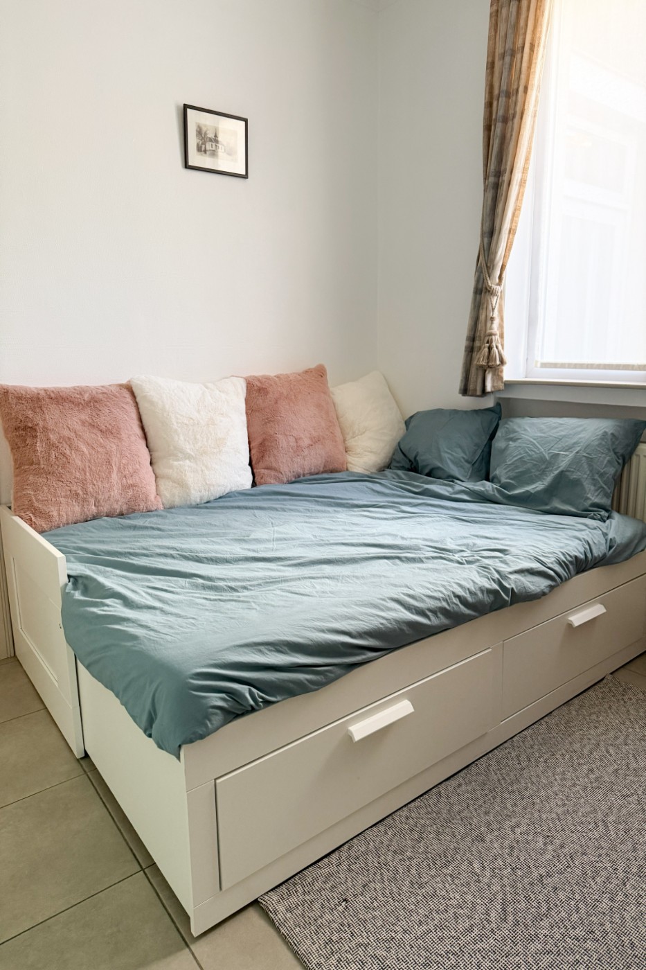 Slaapkamer 3 met groot bed 